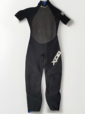 Xcel WetsuitGray Black Wetsuit MS Made In USA Short Sleeve